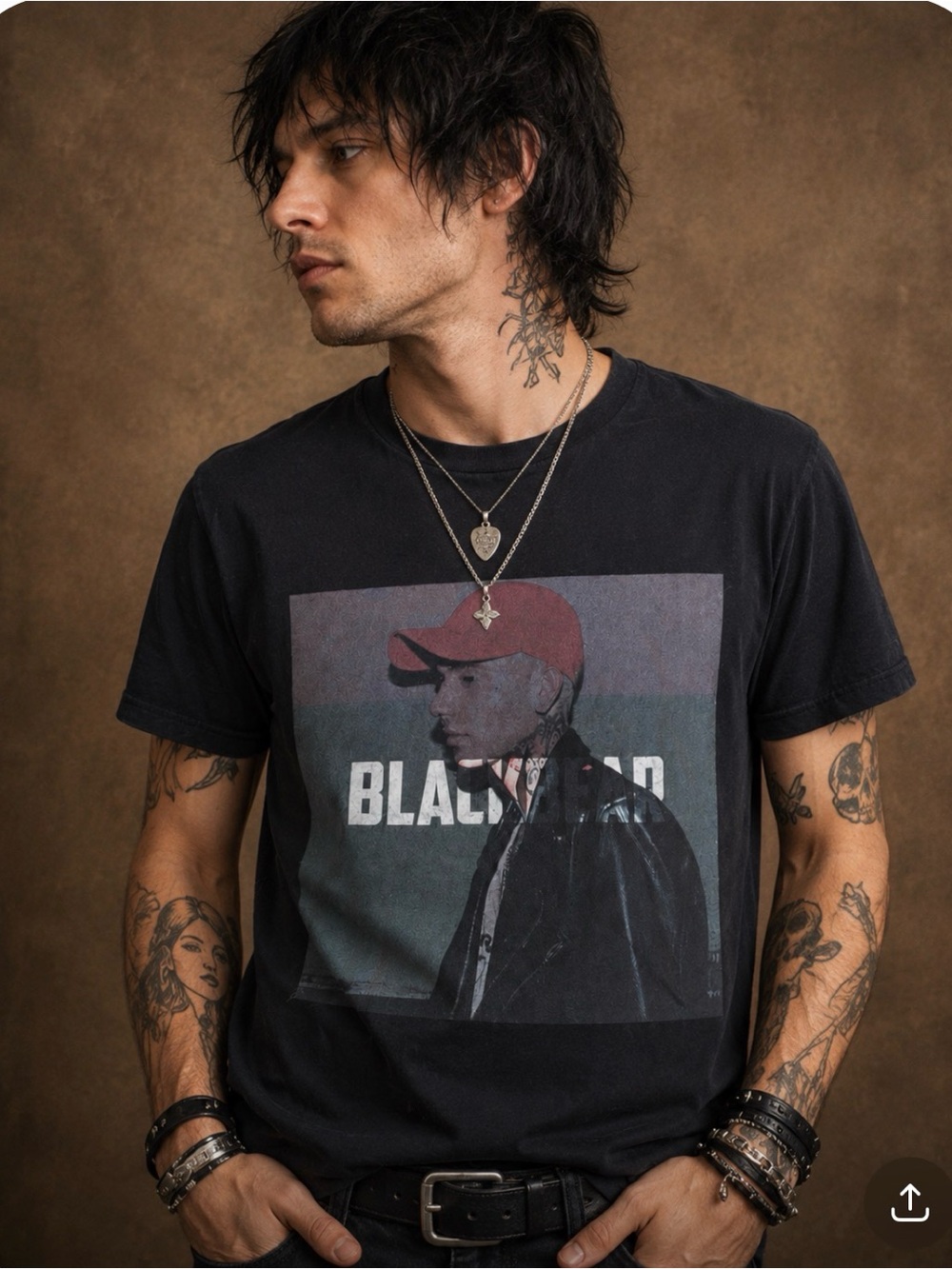 Black Graphic Short Sleeve Crewneck T-Shirt with Red Accent